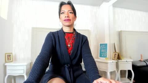 Fernanda  online show from April 28, 2026, 8:25 pm