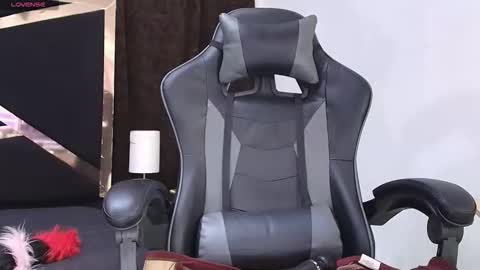 Fernandabrown s online show from December 17, 2025, 7:03 am