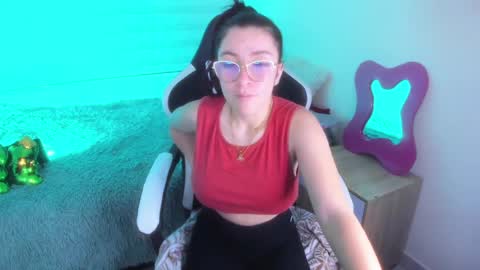 Snapshot of fernandadiaz05 chatting on January 27, 2025, 6:09 am Fernanda Diaz online show from January 27, 2025, 6:09 am