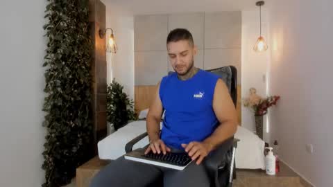 ferxomagno online show from October 24, 2025, 7:43 pm