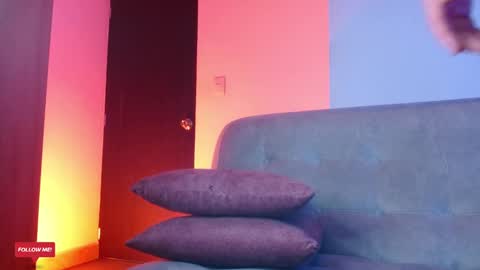  Festbody1 online show from February 4, 2025, 6:06 pm