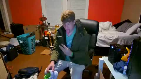 fetishking6 online show from December 3, 2025, 11:47 pm