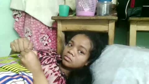 fetranialdy online show from October 31, 2025, 6:47 am