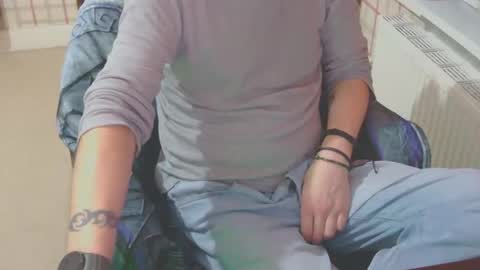 ffys2025 online show from January 14, 2025, 9:30 pm