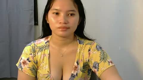 fhwilloughbyxx online show from July 3, 2026, 10:54 am