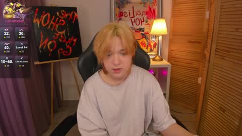 fiamoory online show from January 22, 2025, 7:35 am