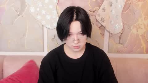 fiamoory online show from January 7, 2026, 8:06 am