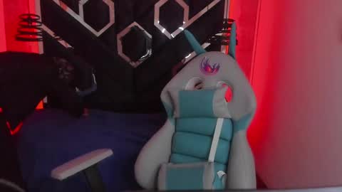   online show from January 30, 2025, 12:06 pm