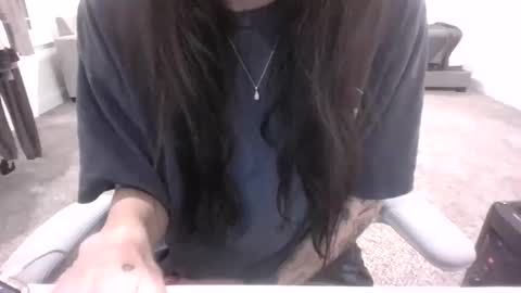 fierce_chick online show from October 2, 2025, 7:59 am