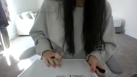 fierce_chick online show from October 12, 2025, 3:44 pm