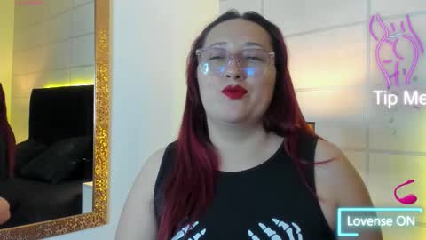 Luciana online show from October 3, 2025, 4:42 am