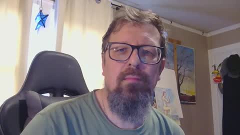 Snapshot of figuredraw chatting on February 16, 2026, 10:06 pm figuredraw online show from February 16, 2026, 10:06 pm