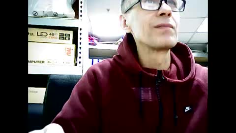 Snapshot of filip61322 chatting on January 27, 2025, 12:58 pm Filip online show from January 27, 2025, 12:58 pm