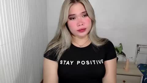  Angela  DONT FORGET TO FOLLOW AND GIVE ME APPRECIATION online show from November 26, 2025, 3:18 am