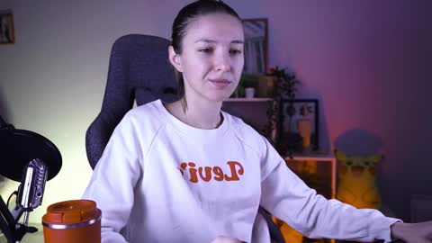 cap and Lana  online show from December 26, 2024, 8:28 am