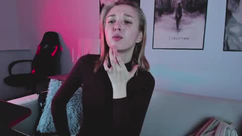 cap and Lana  online show from February 13, 2025, 2:12 am