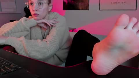 cap and Lana  online show from February 21, 2025, 2:28 am