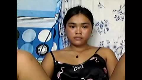 filipinagirl_18 online show from May 1, 2026, 2:05 am