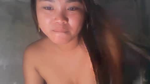 filipinagirl_18 online show from August 6, 2026, 11:56 am