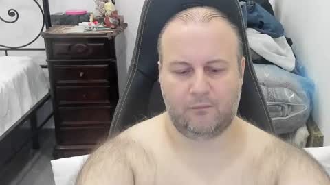 filippo12356 online show from March 1, 2025, 11:39 am