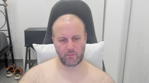 filippo12356 online show from December 2, 2025, 9:43 pm