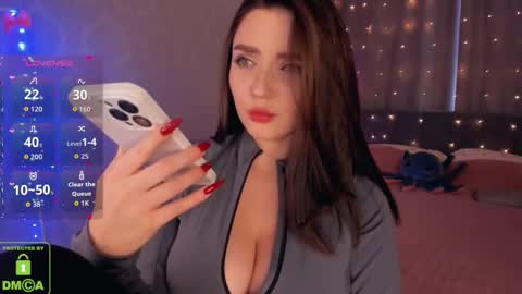 LEEN online show from November 8, 2025, 9:09 am