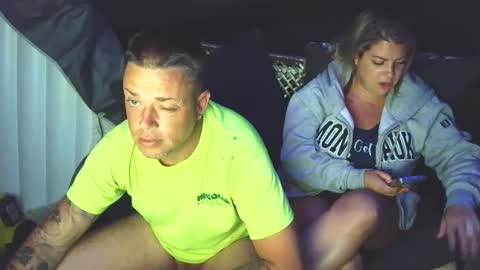 fillmeupmama online show from November 2, 2025, 4:37 am