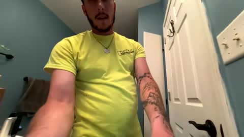 fillyouupp69 online show from May 26, 2026, 8:32 am