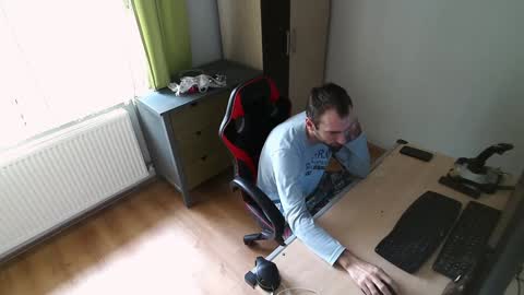 Jane and Findo online show from January 4, 2025, 4:12 am