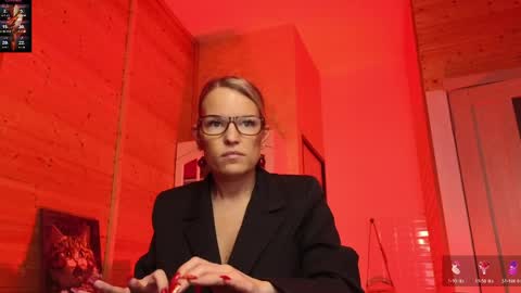 Lady online show from April 7, 2026, 3:34 pm