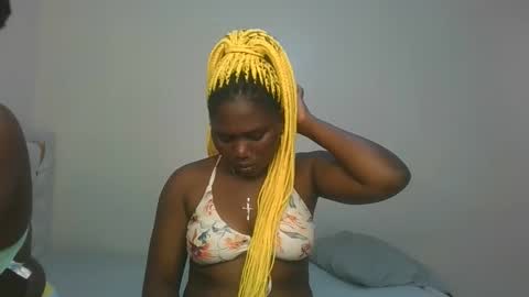 melanie online show from December 20, 2025, 10:33 am