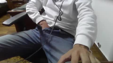finn online show from January 21, 2025, 3:32 pm