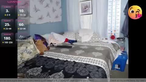 Snapshot of fionna_fineas chatting on December 16, 2025, 5:18 pm Fionna online show from December 16, 2025, 5:18 pm