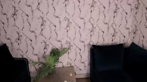 Snapshot of fiorelaa_ chatting on June 12, 2026, 11:53 am Fiorela online show from June 12, 2026, 11:53 am