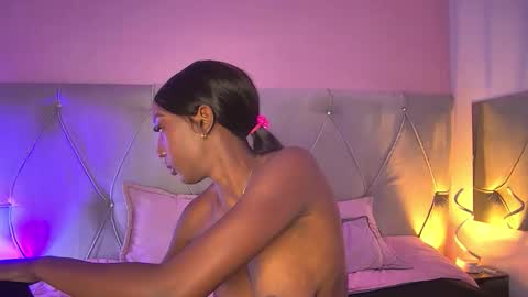 Fiorela Lenin  online show from January 11, 2026, 12:32 pm