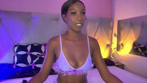 Fiorela Lenin  online show from January 15, 2026, 11:59 am