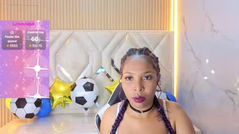 Snapshot of fioret_tx chatting on July 2, 2026, 2:55 am Online 800 to 1400 online show from July 2, 2026, 2:55 am