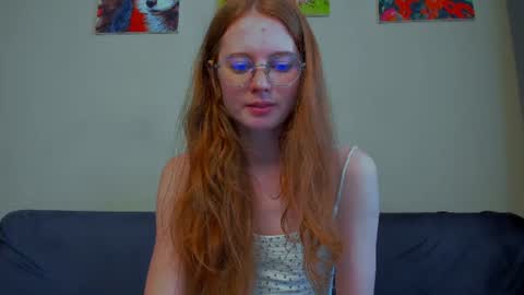Snapshot of fire_luna chatting on June 28, 2026, 11:27 am fire_luna online show from June 28, 2026, 11:27 am