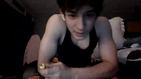 fitboi321 online show from April 8, 2026, 6:35 am