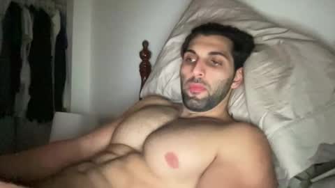 fitcurvyman4fun_69 online show from February 10, 2026, 3:32 am