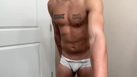 fithornyandtatted online show from November 8, 2025, 12:22 am