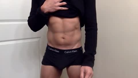 fithornyandtatted online show from March 15, 2026, 4:24 pm