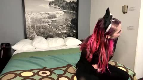 fitnessnerd6 online show from January 8, 2025, 9:55 pm