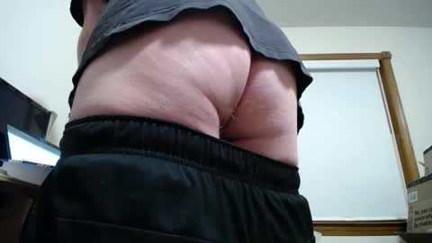  Links in Bio below online show from January 19, 2026, 12:09 pm