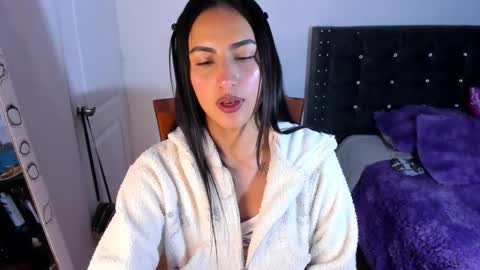 FLACA online show from October 15, 2025, 1:17 am