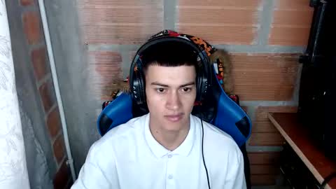  FLACO  online show from December 12, 2024, 3:48 pm