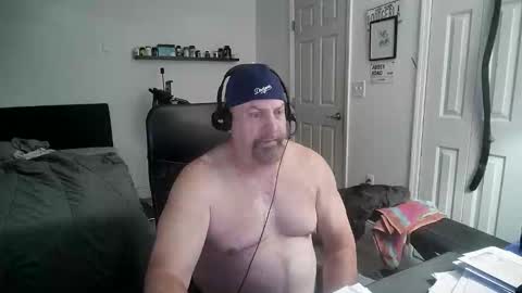 Snapshot of flaguy3233 chatting on October 30, 2025, 3:35 pm Florida guy online show from October 30, 2025, 3:35 pm