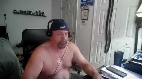 Snapshot of flaguy3233 chatting on March 12, 2026, 7:25 am Florida guy online show from March 12, 2026, 7:25 am