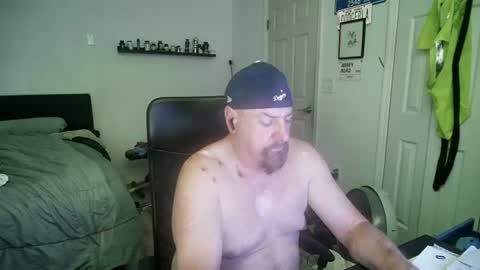 Snapshot of flaguy3233 chatting on July 4, 2026, 6:36 pm Florida guy online show from July 4, 2026, 6:36 pm