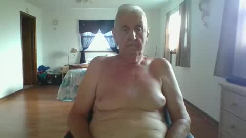 flamale65to online show from March 10, 2026, 8:25 pm